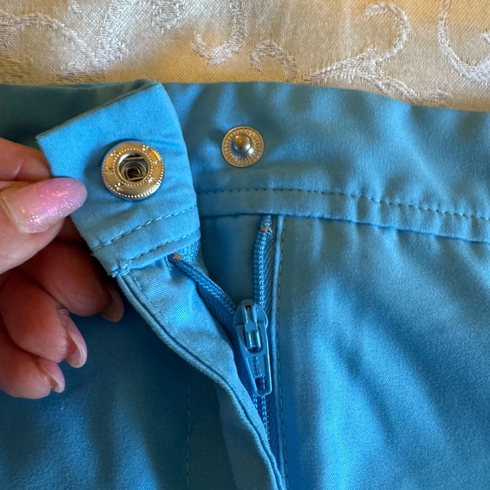 Blue Izod Cool FX Golf Skirt Shorts - Picture 5 of 13